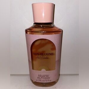 Bath & Body Works Sun Blooms & Suede Body Wash 10oz Discontinued New